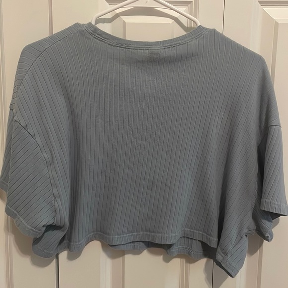 SHEIN Baby Blue Crop Top - Picture 2 of 3